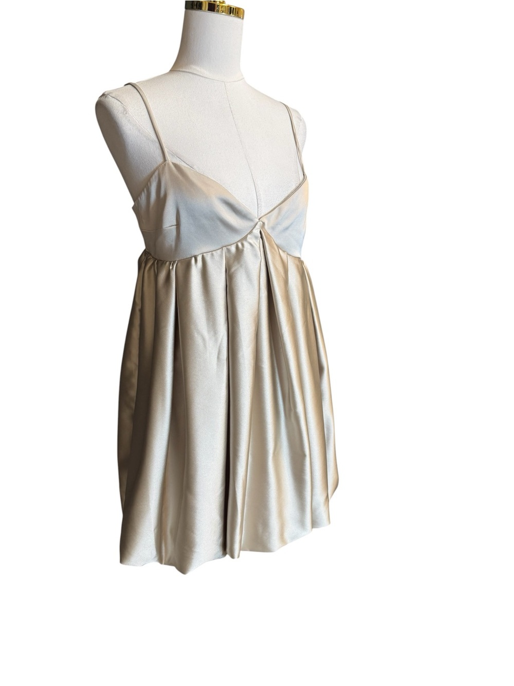 H&M Champagne Satin Bubble Hem Mini Dress V-Neck Empire Waist Womens M - Picture 5 of 8
